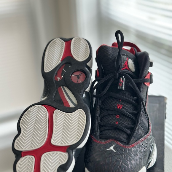 Jordan Sneaker Collection - Picture 15 of 16
